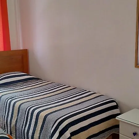 Charming Family Apartment Lisbon