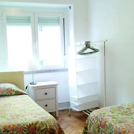 Charming Family Apartment Lisbon
